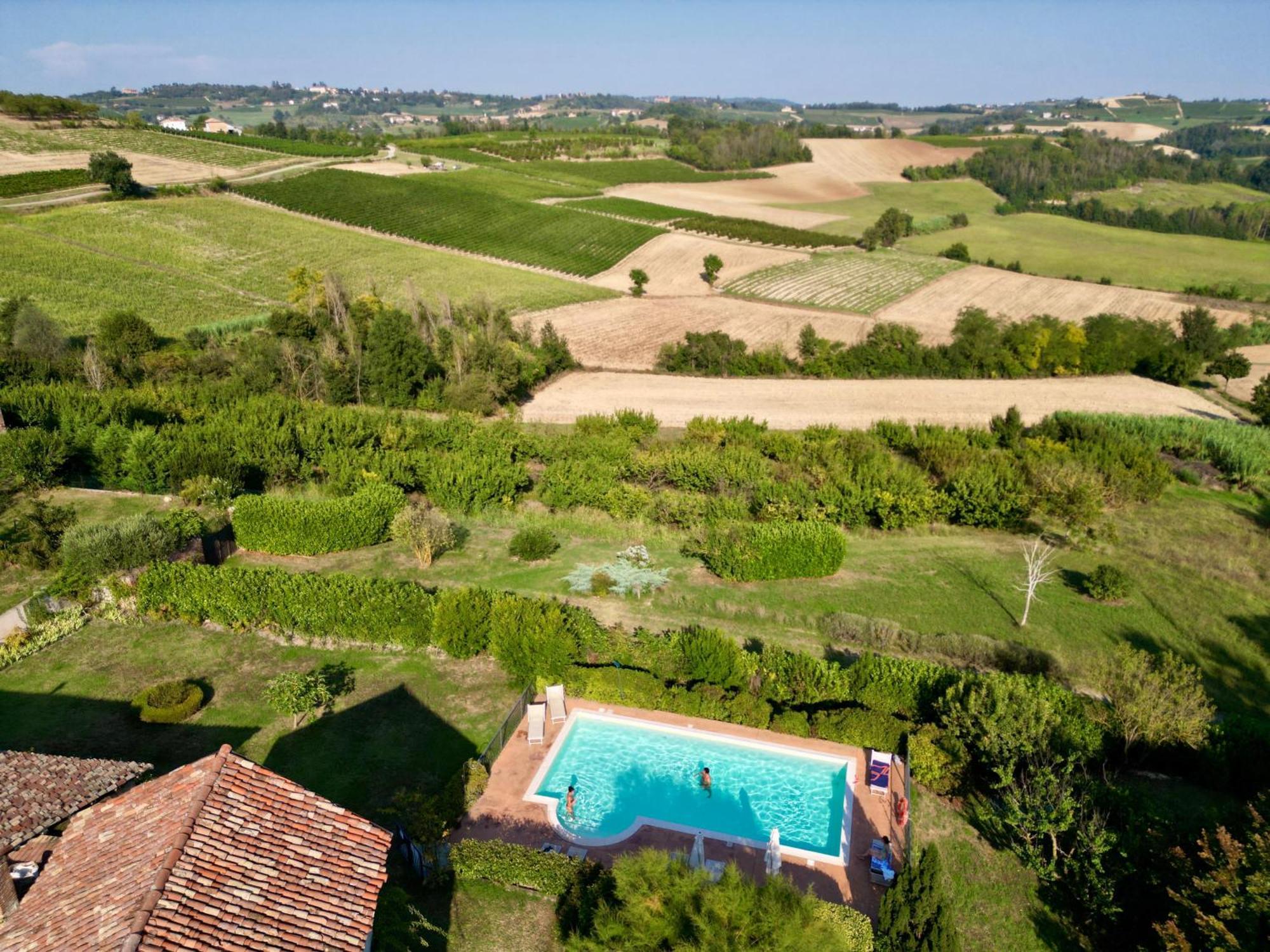 Casa Rovelli Bed and Breakfast Alfiano Natta Εξωτερικό φωτογραφία